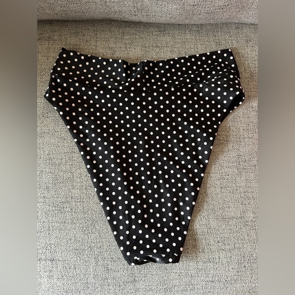 High waisted Swim bottoms size large - Picture 3 of 4